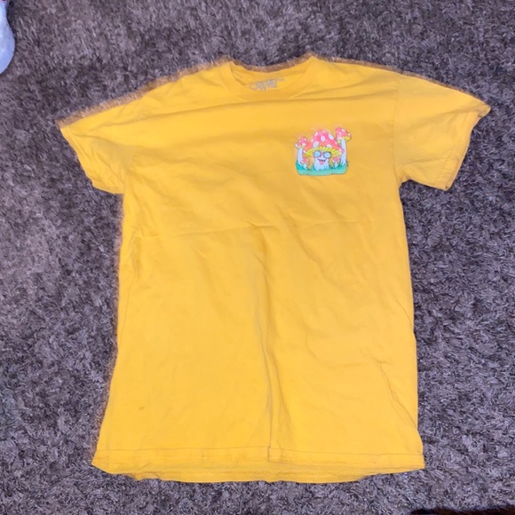 Magic mushroom shirt - Picture 1 of 3